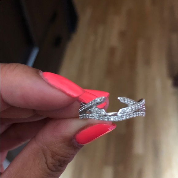 Diamond Solitaire Ring enhancer - Picture 2 of 5